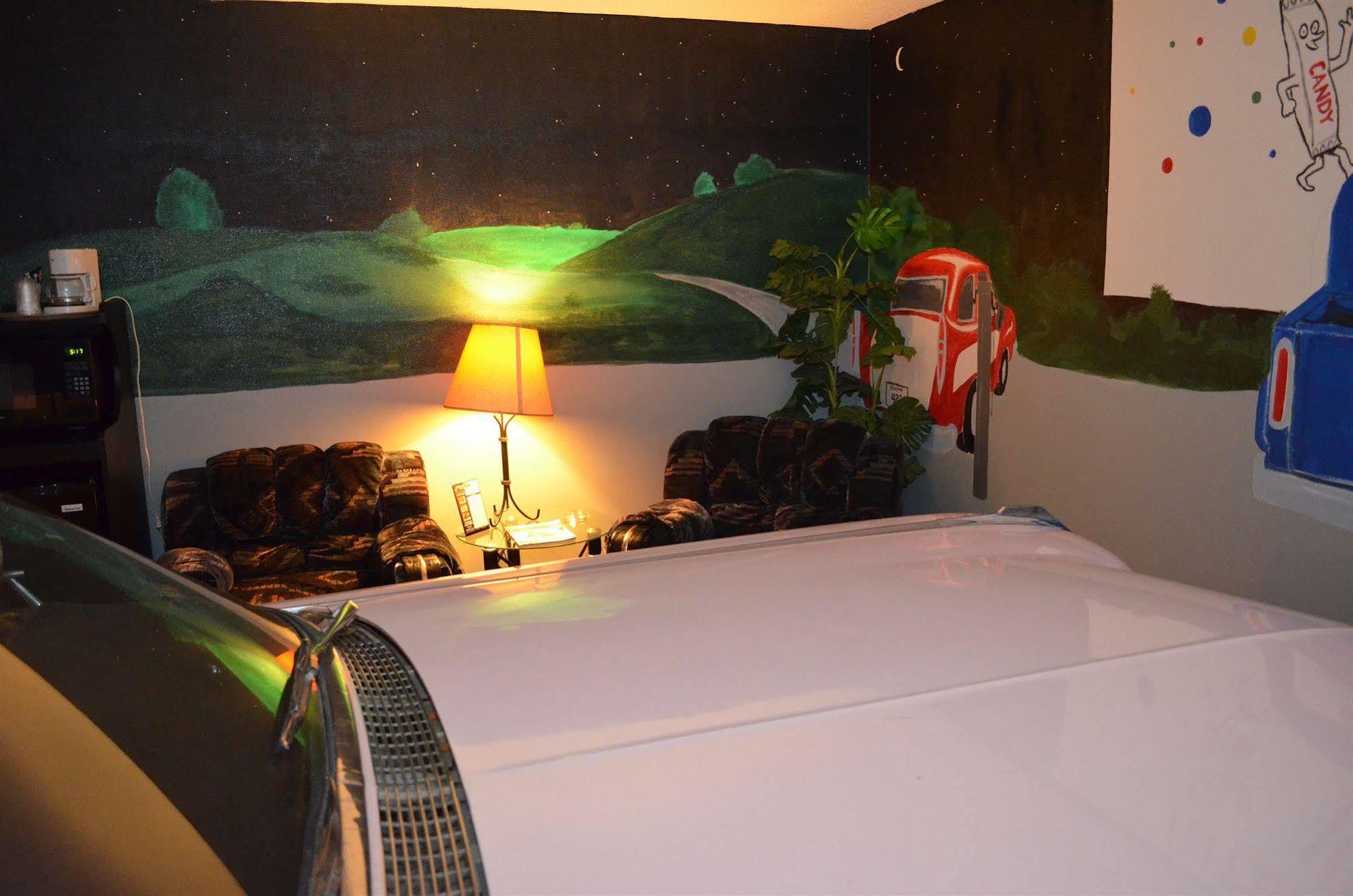 גרינווד Red Carpet Inn Fanta Suites Hotel מראה חיצוני תמונה